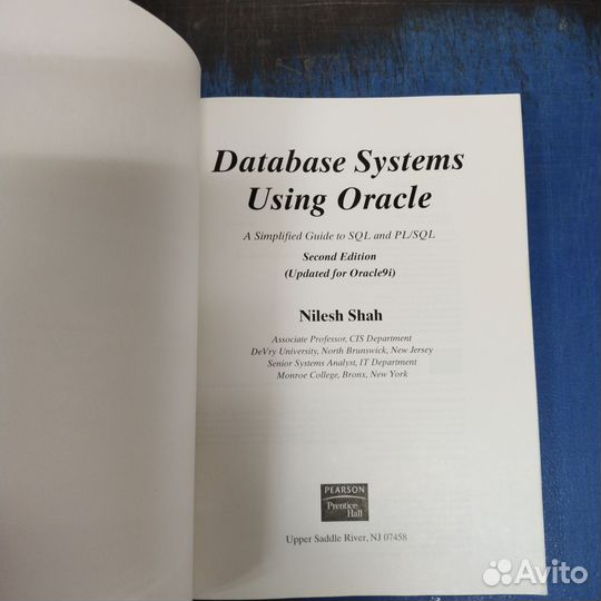 Database Systems Using Oracle