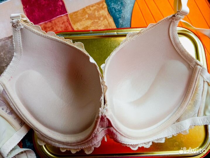 Бюстгальтеры