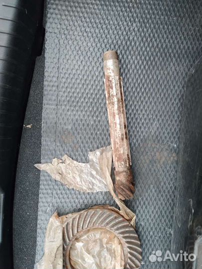 Главная пара от баркас двигатель ватбург