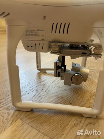 Phantom 3 SE квадрокоптер