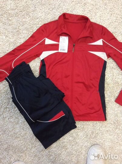 Спортивный костюм