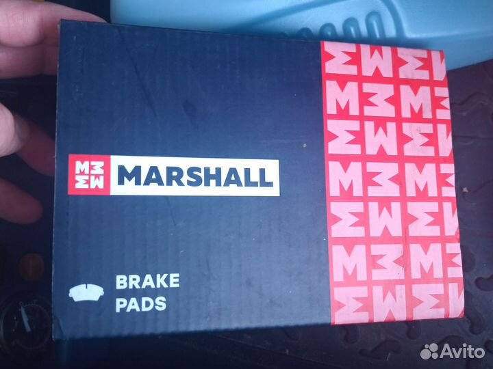 Тормозные колодки передние на largus