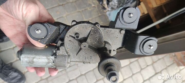 98700-A2000 и 98700A2000