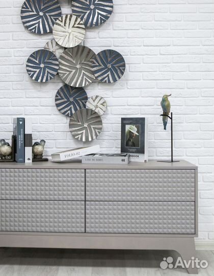 Тумба серая