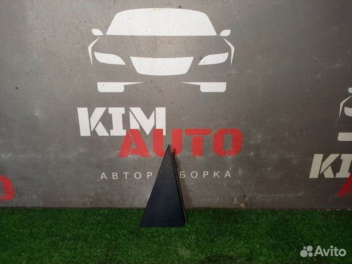 Накладка двери наружная треугольник задняя левая