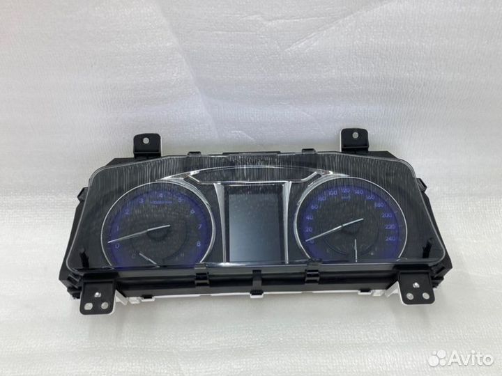 Щиток приборов Toyota Camry V55 2011-2018