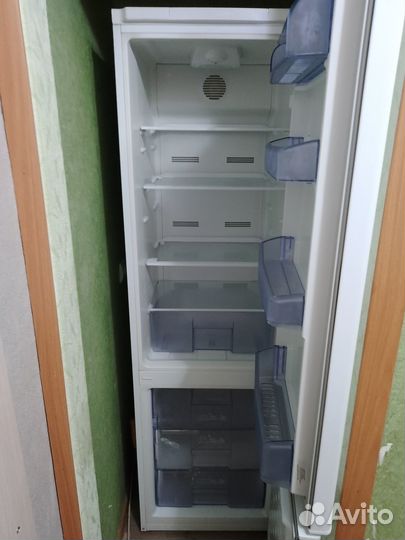 Холодильник бу beko