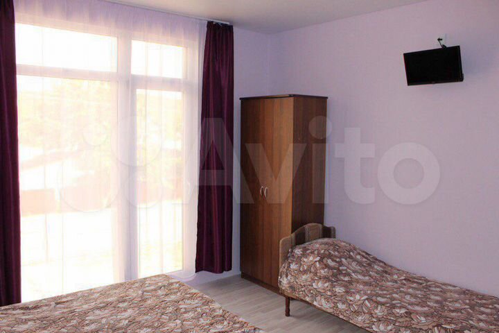 Комната 17 м² в 5-к., 1/2 эт.