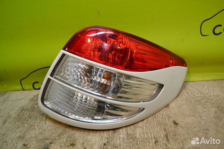 Фонарь задний Suzuki SX4 2006-2013