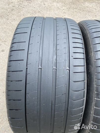 Pirelli P Zero PZ4 325/30 R23