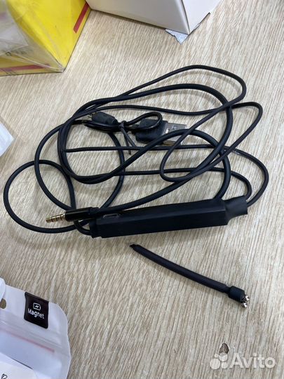 Микронаушник