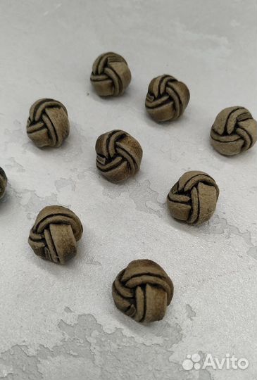 Пуговицы кожаные винтаж