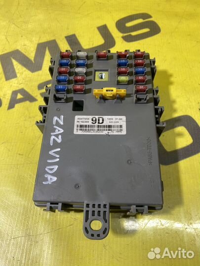 Блок предохранителей салонный Zaz Vida