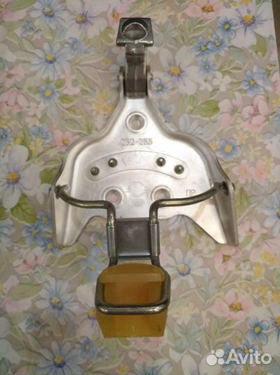 Крепления для лыж