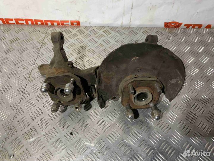 Кулак поворотный правый Toyota Tercel