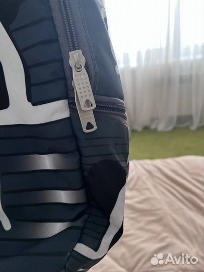 Школьный рюкзак