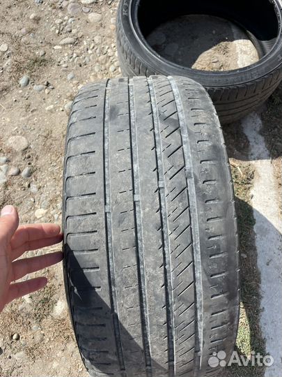 Kinforest KF-550 245/35 R19