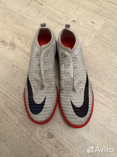 Футзалки nike