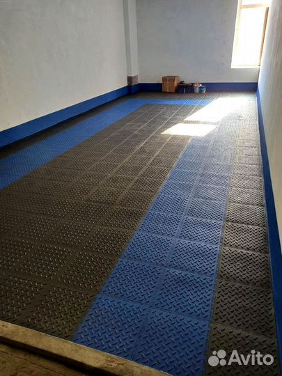 Модульная пвх плитка для гаража