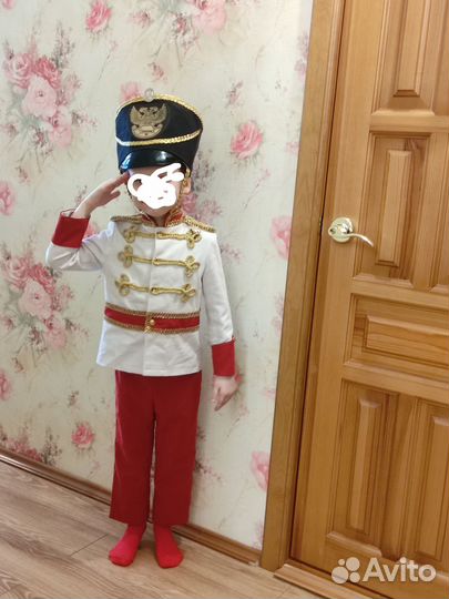 Прокат карнавальный костюм гусара/солдата