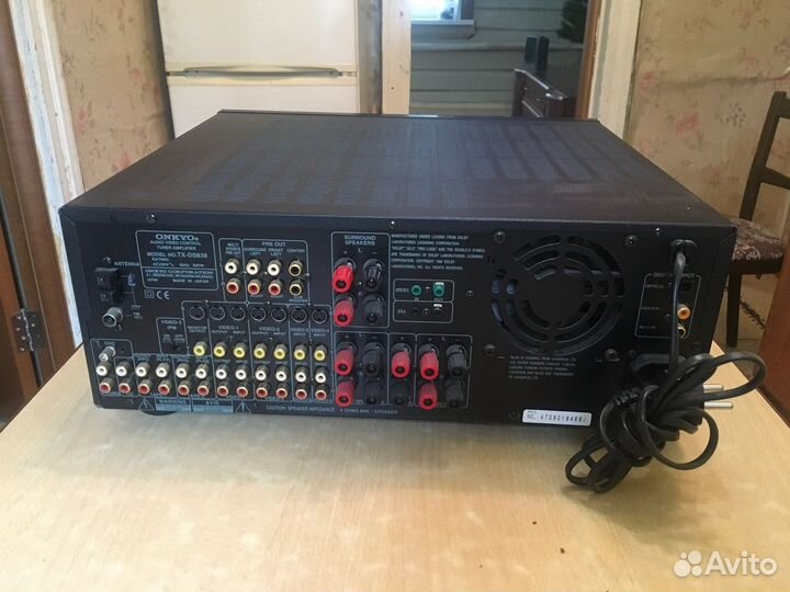 Onkyo Интегрированный AV-тюнер / ресивер