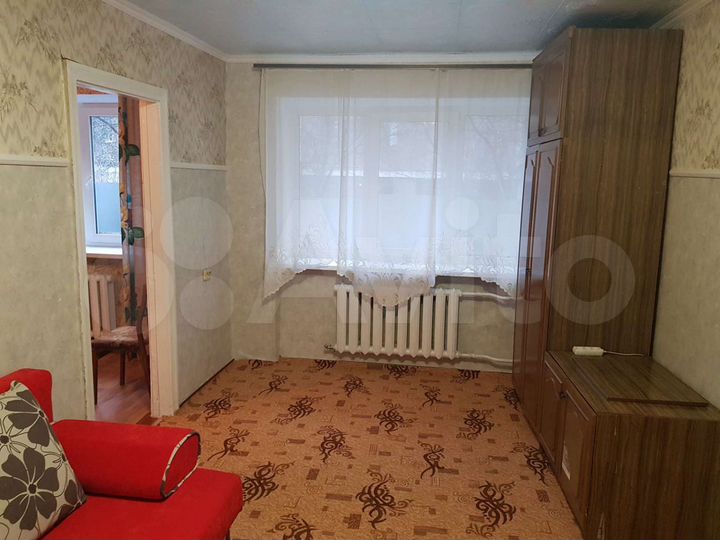 2-к. квартира, 44 м², 1/3 эт.