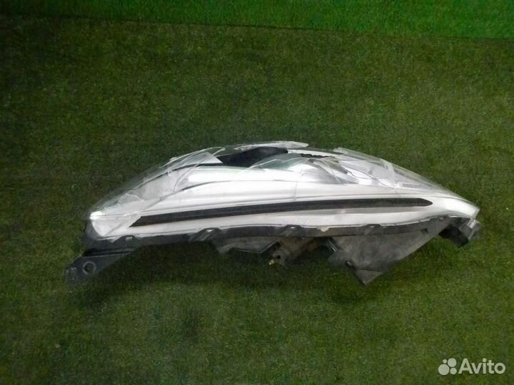 Фара левая Mazda 5 CW (2010-2015) галоген