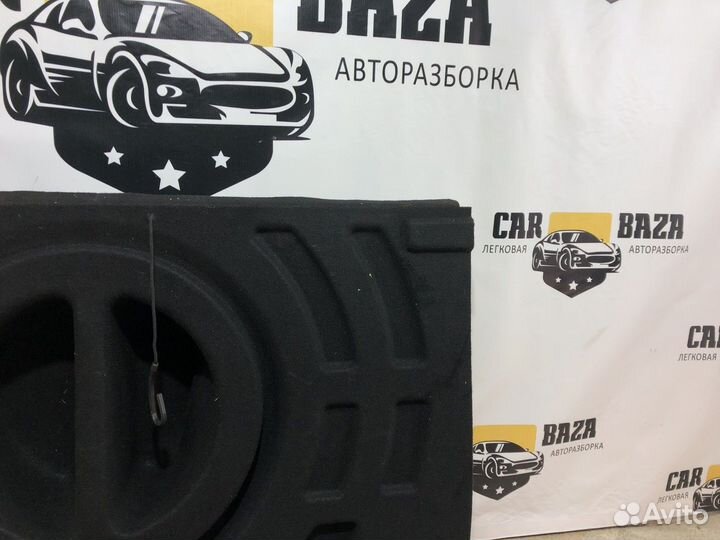 Пол багажника Renault Megane