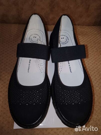 Новые туфли для девочки