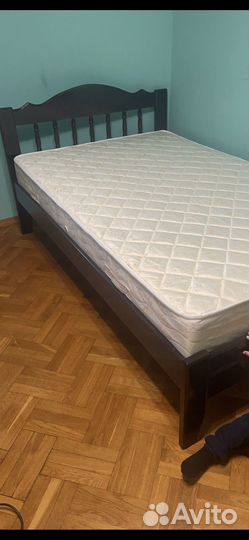 Кровать полуторная с матрасом бу