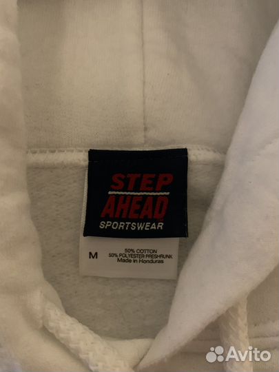 Худи белого цвета (толстовка)