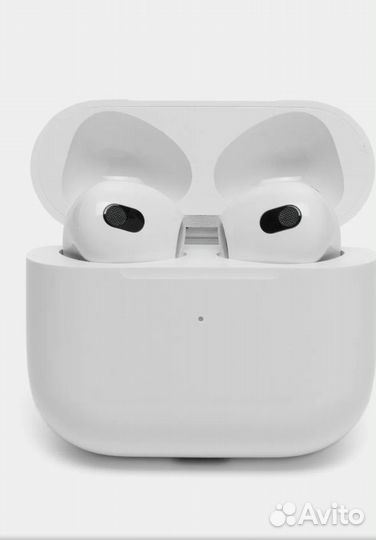 Продаю AirPods 3