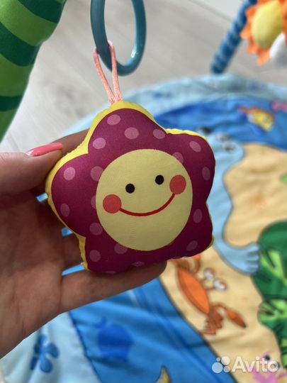 Развивающий игровой коврик