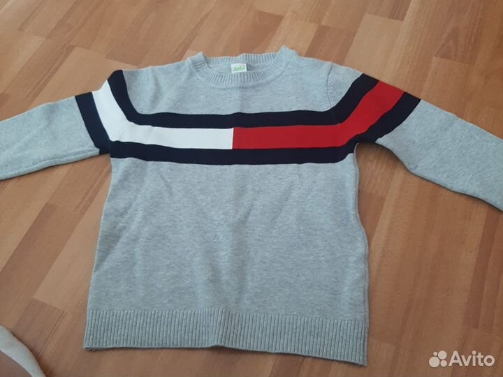 Свитер для мальчика 134-140