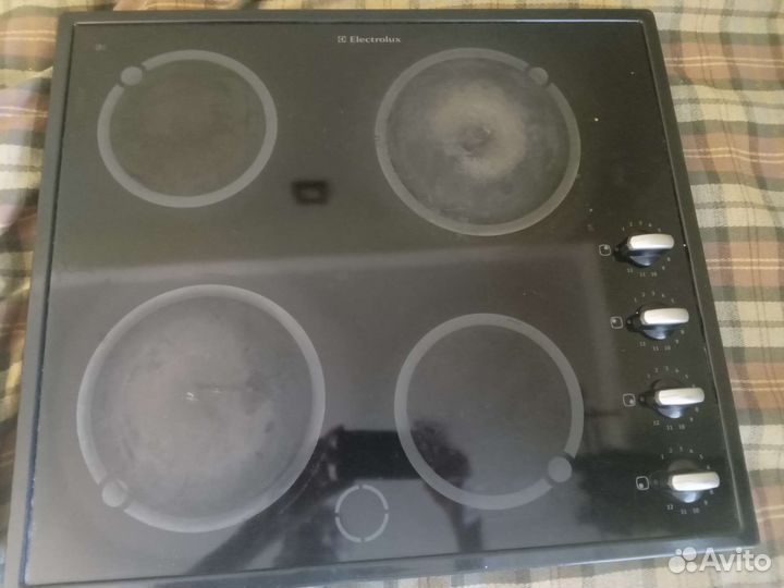 Встраиваемая электрическая плита electrolux