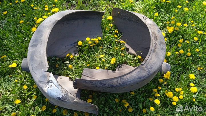 Бмв е39 подкрылок задний