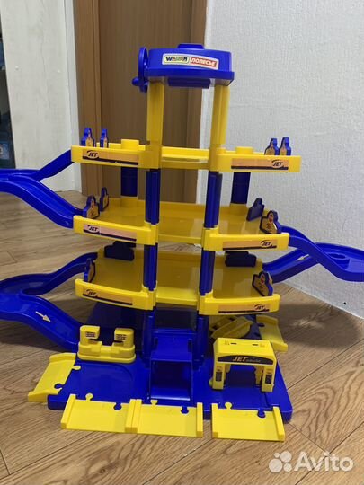 Детские игрушки