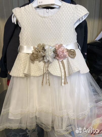 Платье для девочки.Размер 92-98