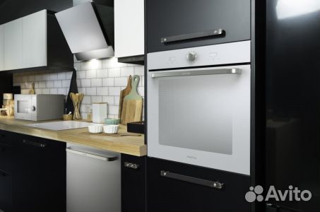 Электрическая духовка Gorenje BOS6737SYW