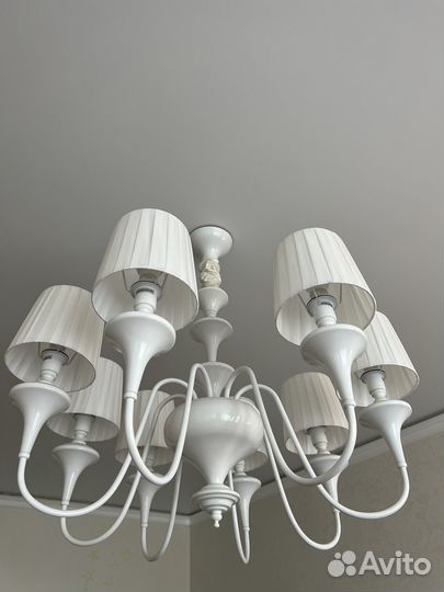 Люстра и 2 шт бра
