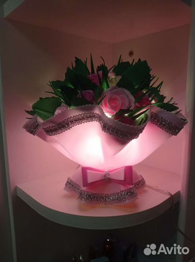 Светильник из изолона букет подарок