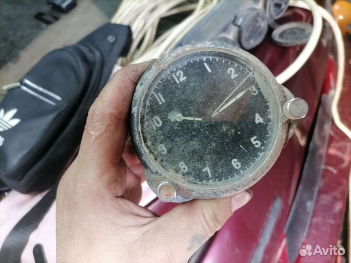 Танковые часы