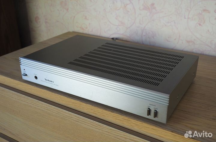 Мощник Technics SE-A808