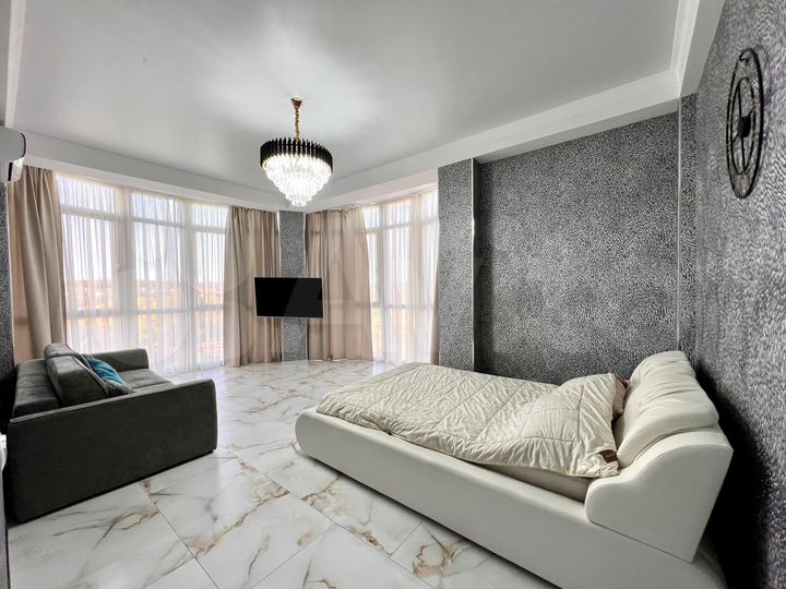 1-к. квартира, 58 м², 8/10 эт.