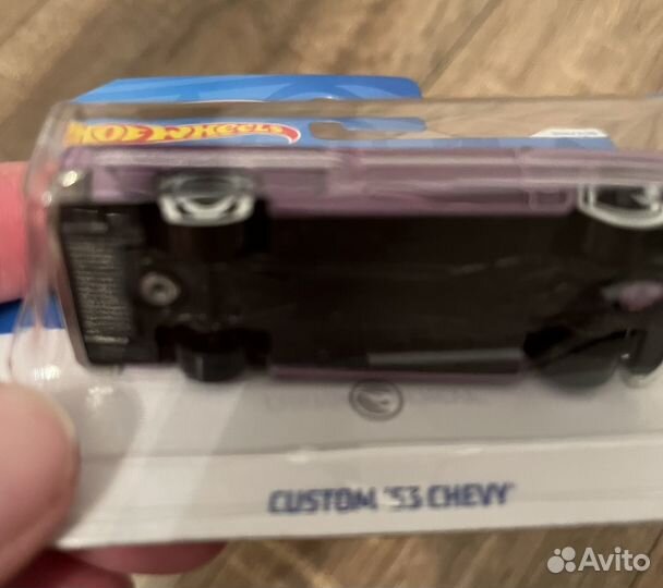 Hot wheels машинка Custom 53 Chevy TH