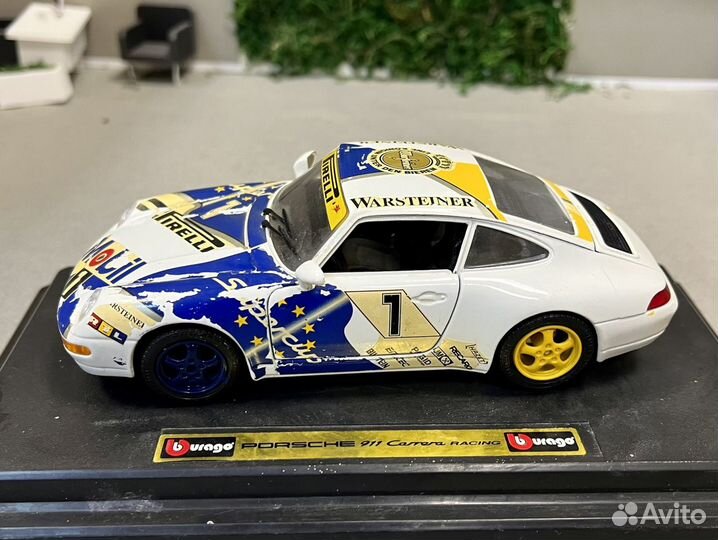 Модельки 1/24 burago italy porsche