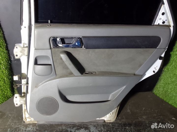 Обшивка двери задней правой Daewoo Gentra