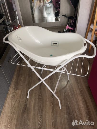 Подставка на ванну
