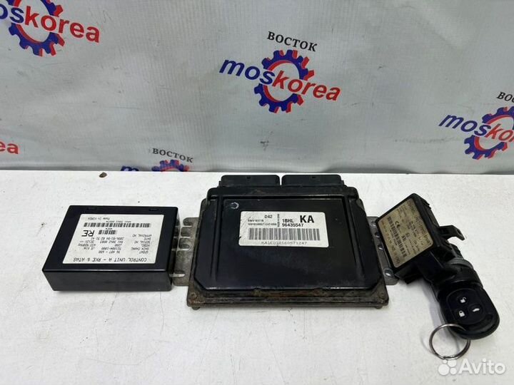 Блок управления двигателем Chevrolet Lacetti F14D3