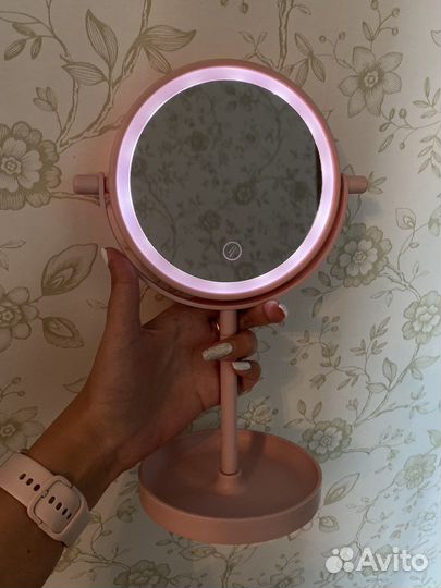 Новое настольное зеркало с подсветкой и подставкой